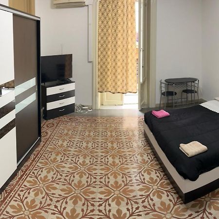 פלרמו Manzoni Rooms מראה חיצוני תמונה