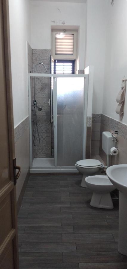 פלרמו Manzoni Rooms מראה חיצוני תמונה